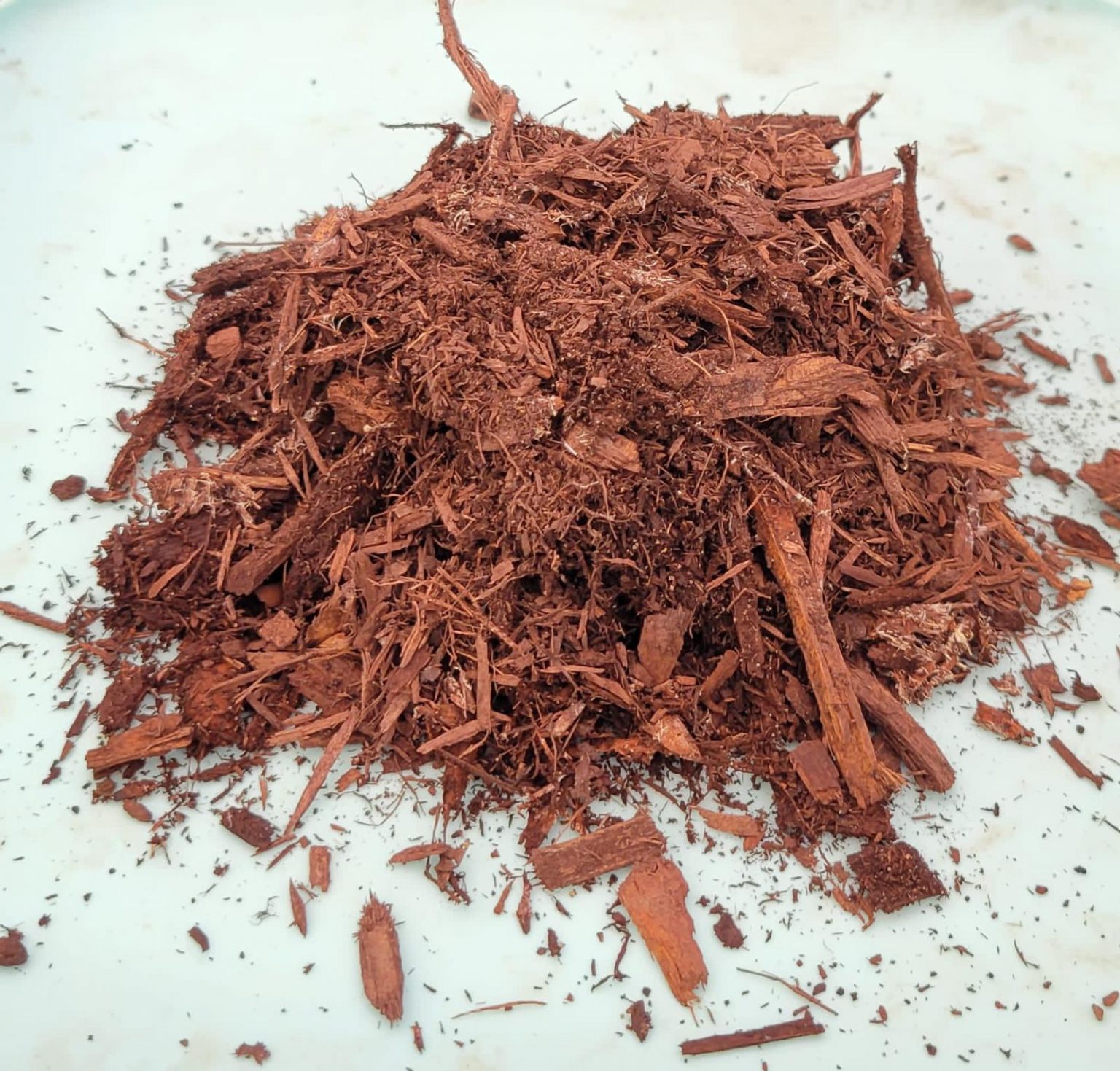Natural Light Brown Dyed Mulch Mendez Landscaping